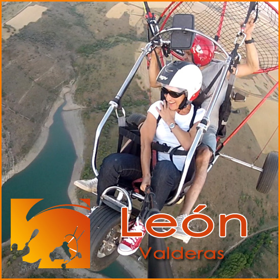 Volar en Parapente con Motor - León